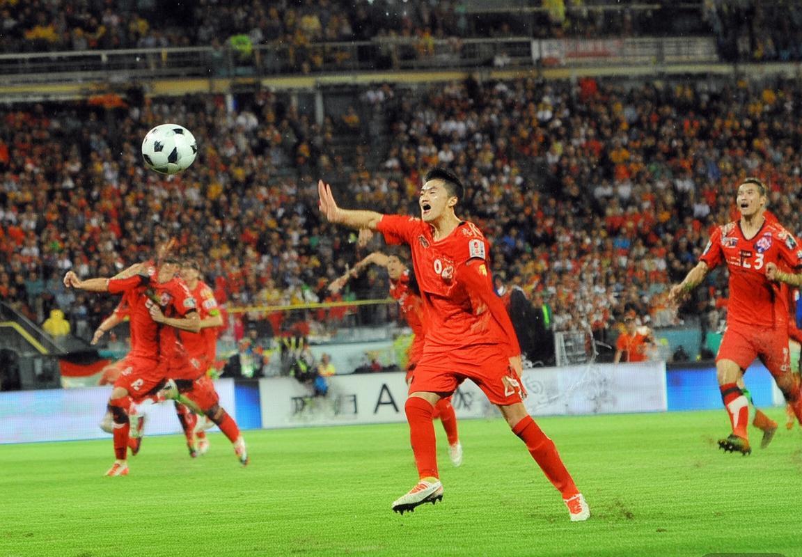 2012国安鲁能有名之战：巅峰对决经典回顾(图2)